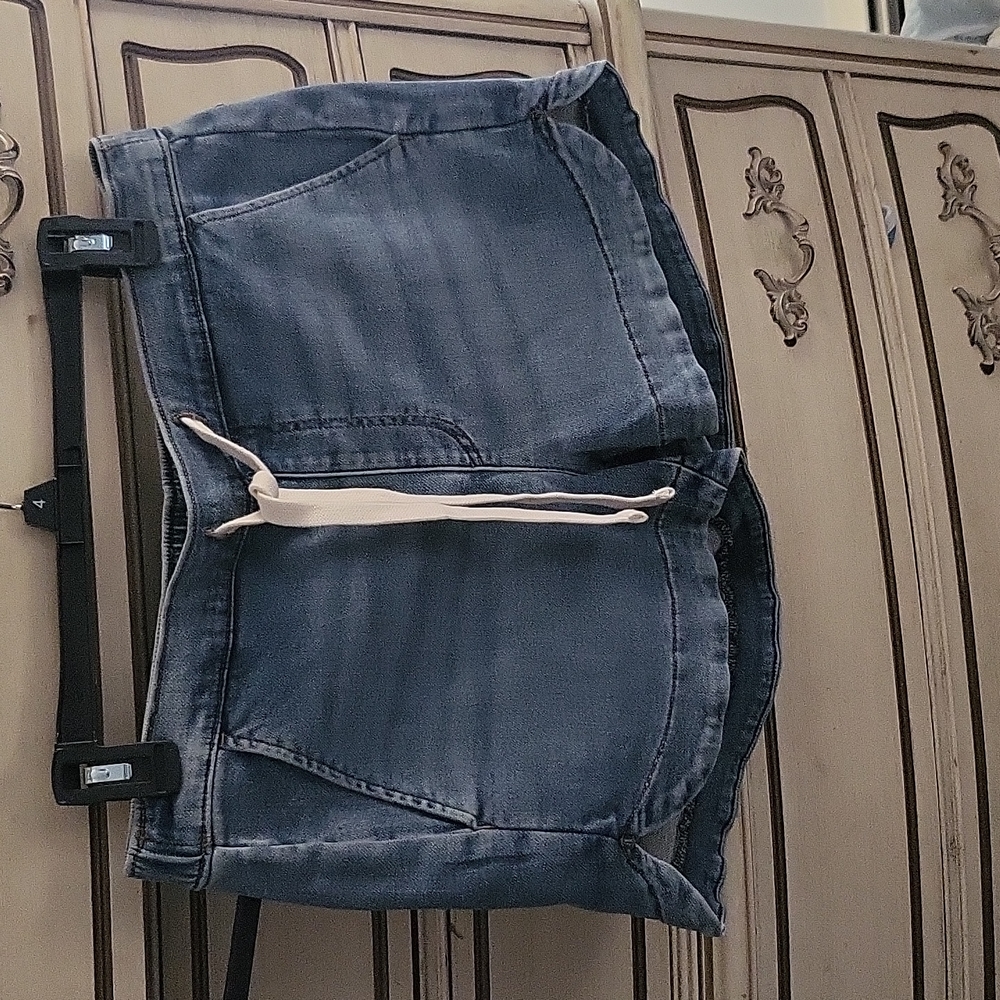 Up west denim shorts